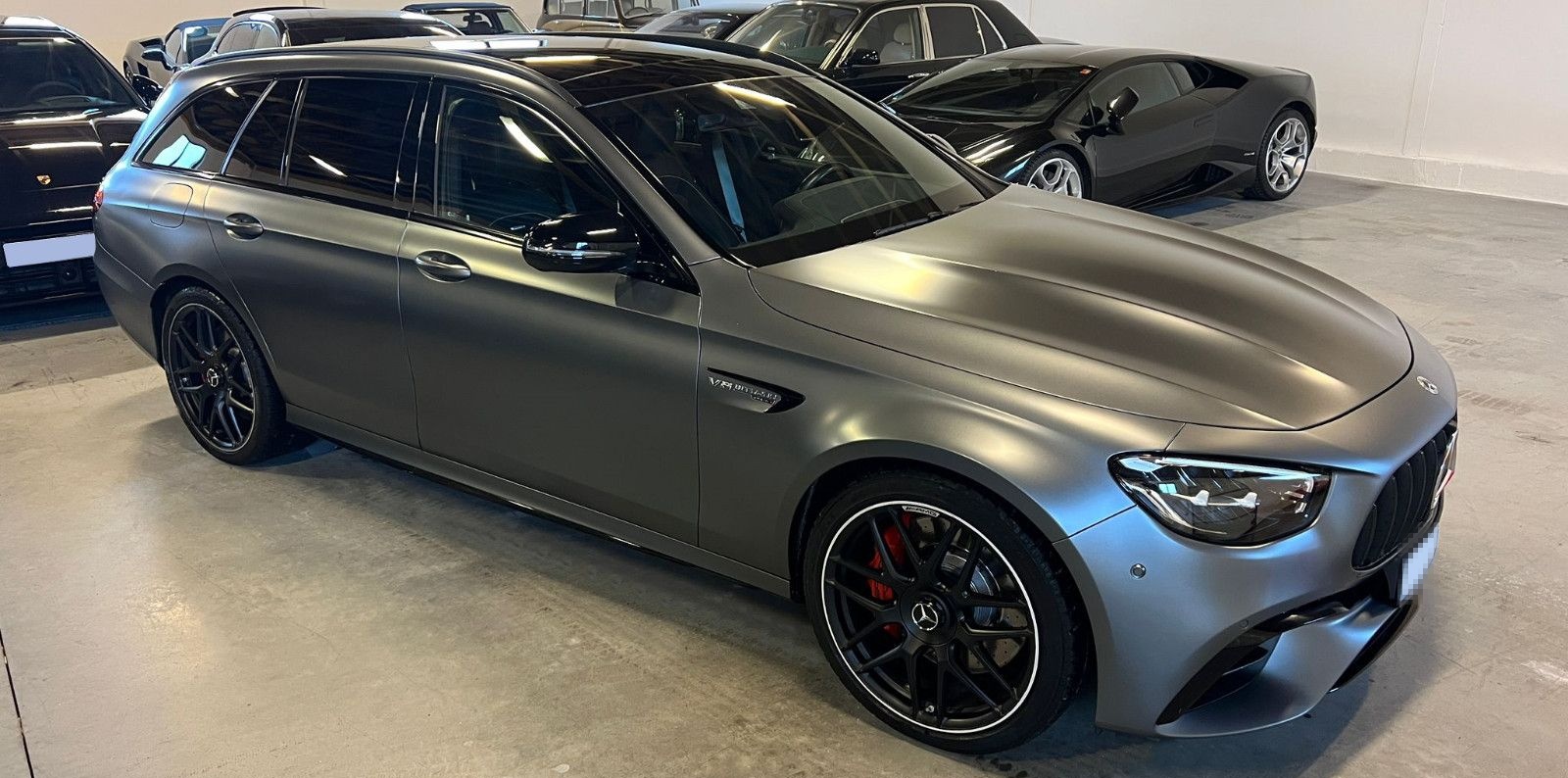 Mercedes-Benz E 63 S AMG 4Matic-AMG-PERFORMANCE-SPORTABGAS.- foto 3