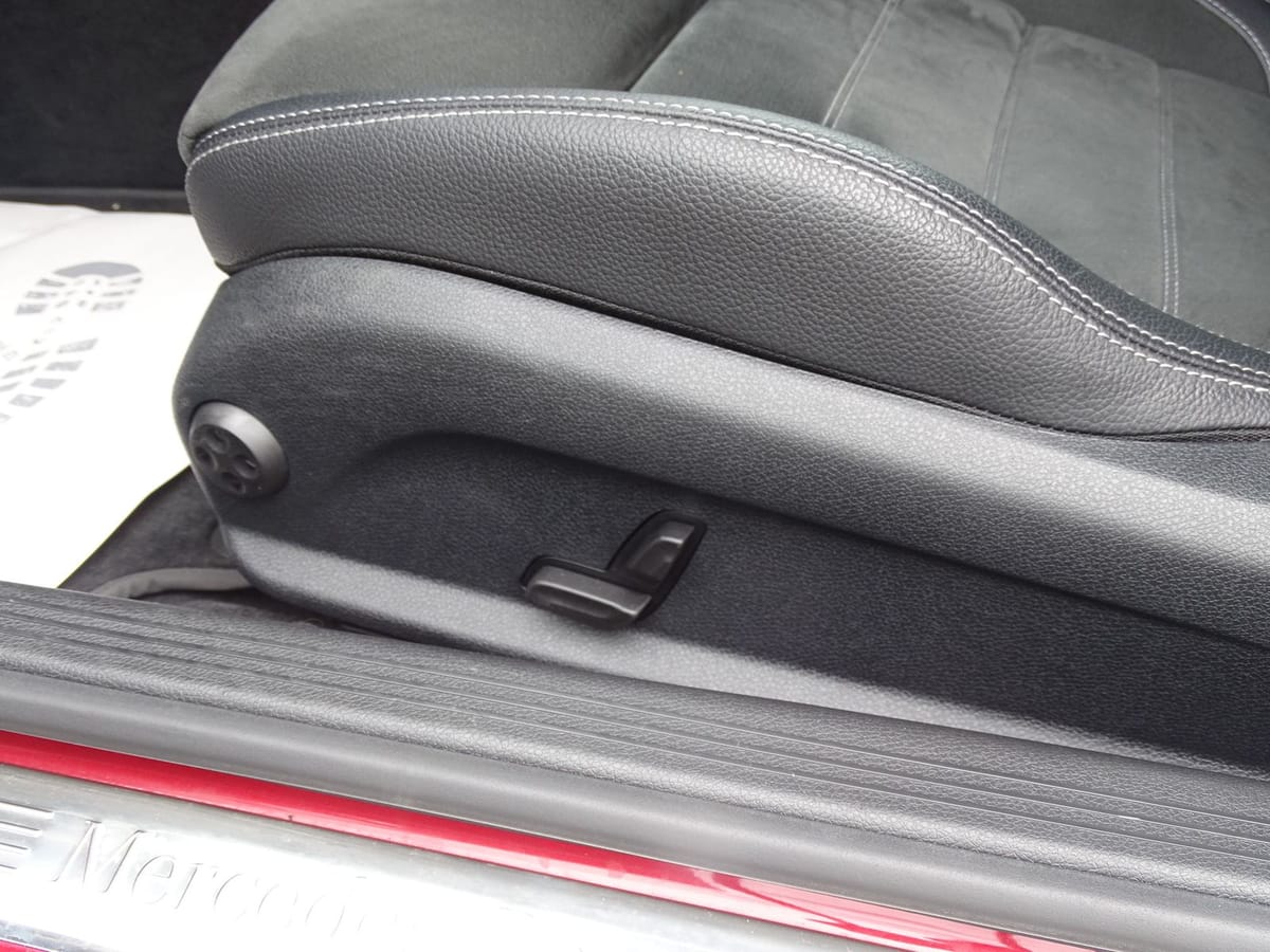 Mercedes-Benz C 180 COUPE*AMG LINE*NAVI*RFK*LED*SHZG*CAR PLAY* foto 11