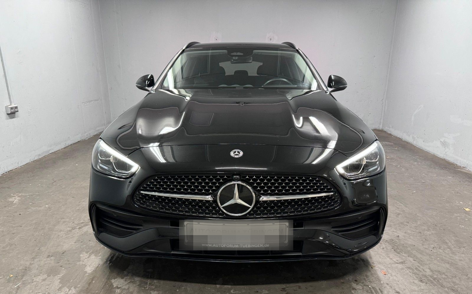 Mercedes-Benz C 300 e T Autom. *AMG-LINE*AHK*NIGHT PAKET*NAVI* foto 4
