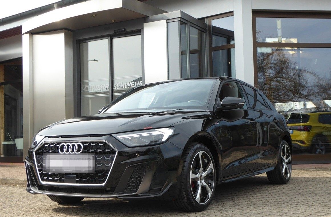 Audi A1 Sportback 30 S line 1.0 TSI foto 2