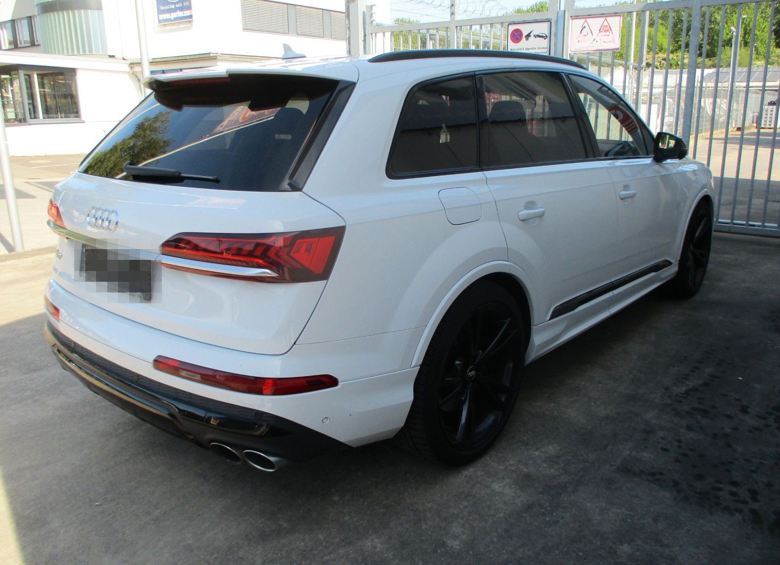 Audi SQ7 4.0 TDI quattro foto 3