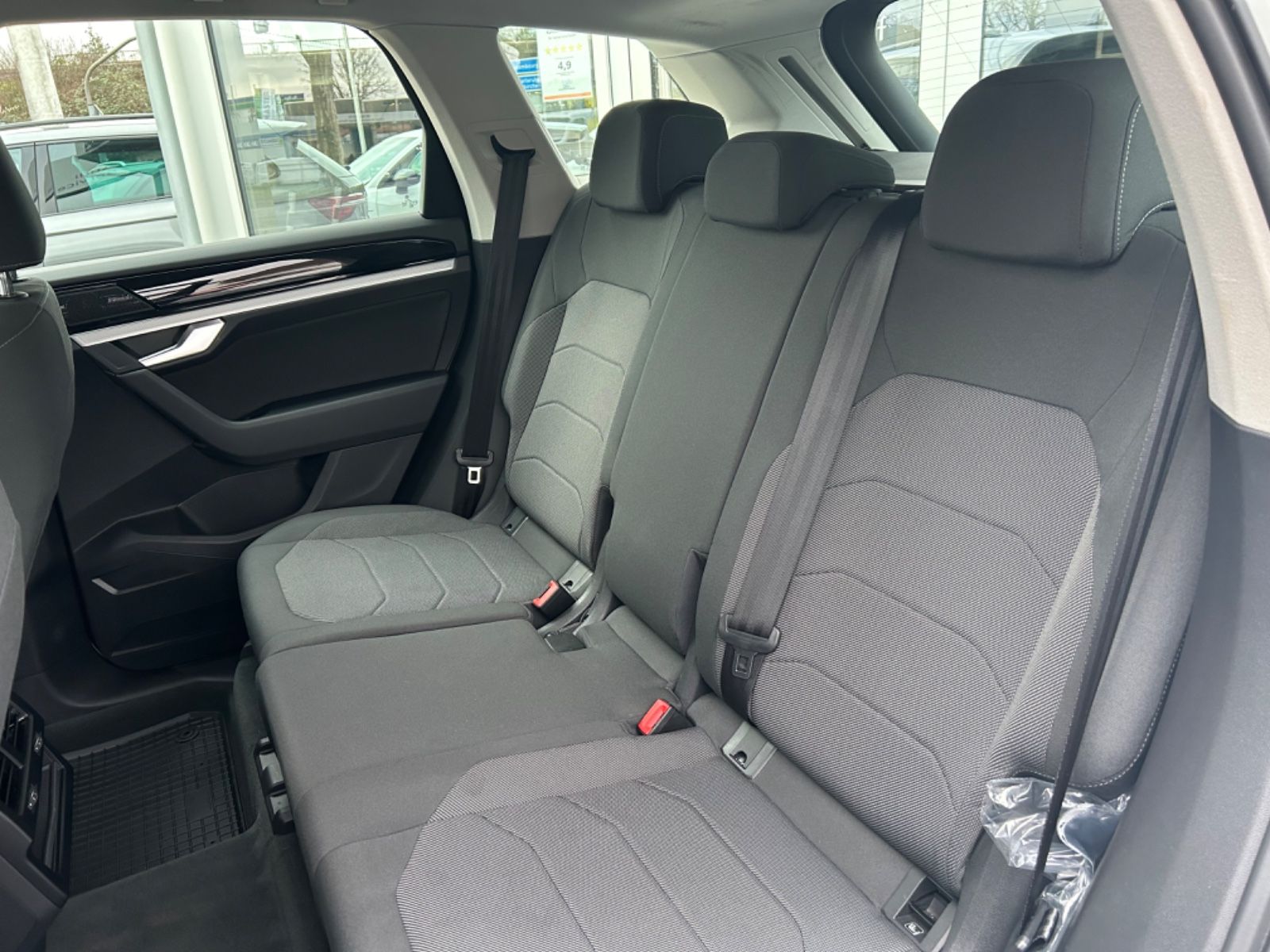 Volkswagen Touareg 3.0 TDI  DSG 4Motion Navi ACC AHK foto 14