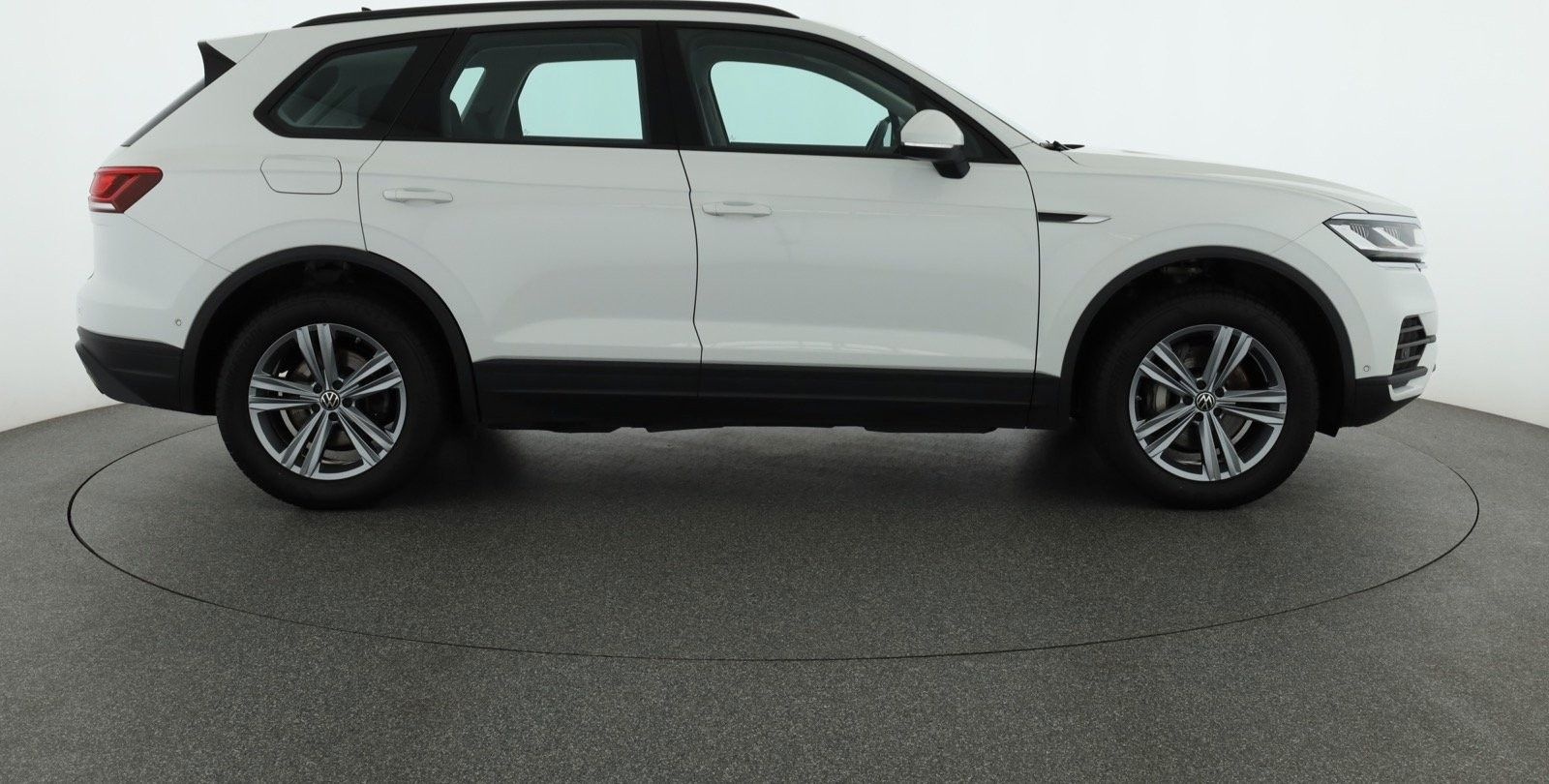 Volkswagen Touareg 3.0 TDI  DSG 4Motion Navi ACC AHK foto 7