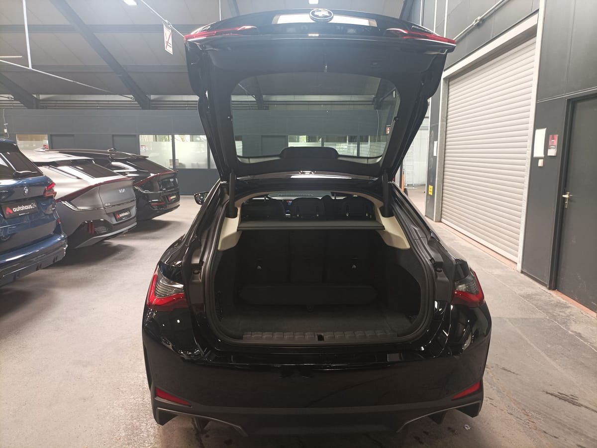BMW i4 Gran Coupe  LED|Navi|Sitzhz|PDC foto 6