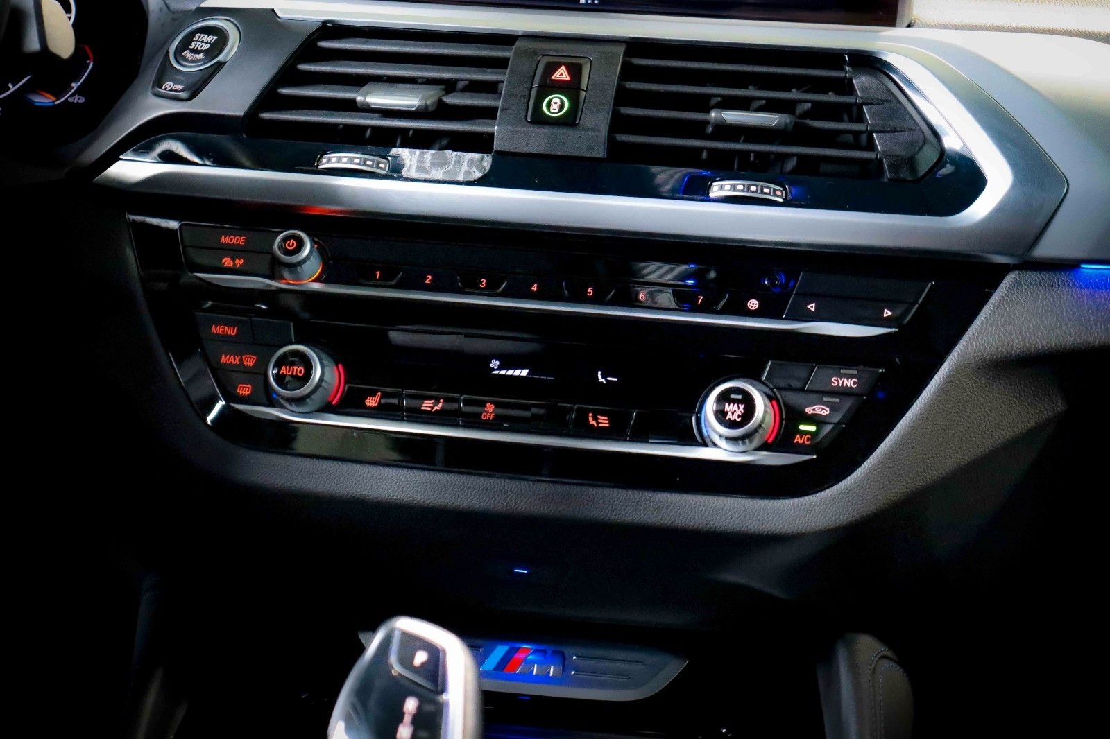 BMW X4 M40i xD NAVI PROF*HuD*SPUR*AHK*KEYLESS*SHADOW foto 22