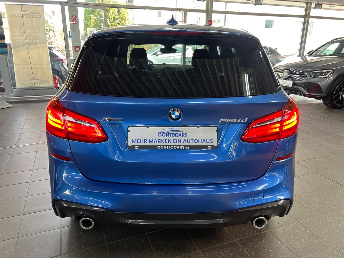 BMW 220d Active Tourer xD LED+Kamera+AHK+DDC+Pano foto 9