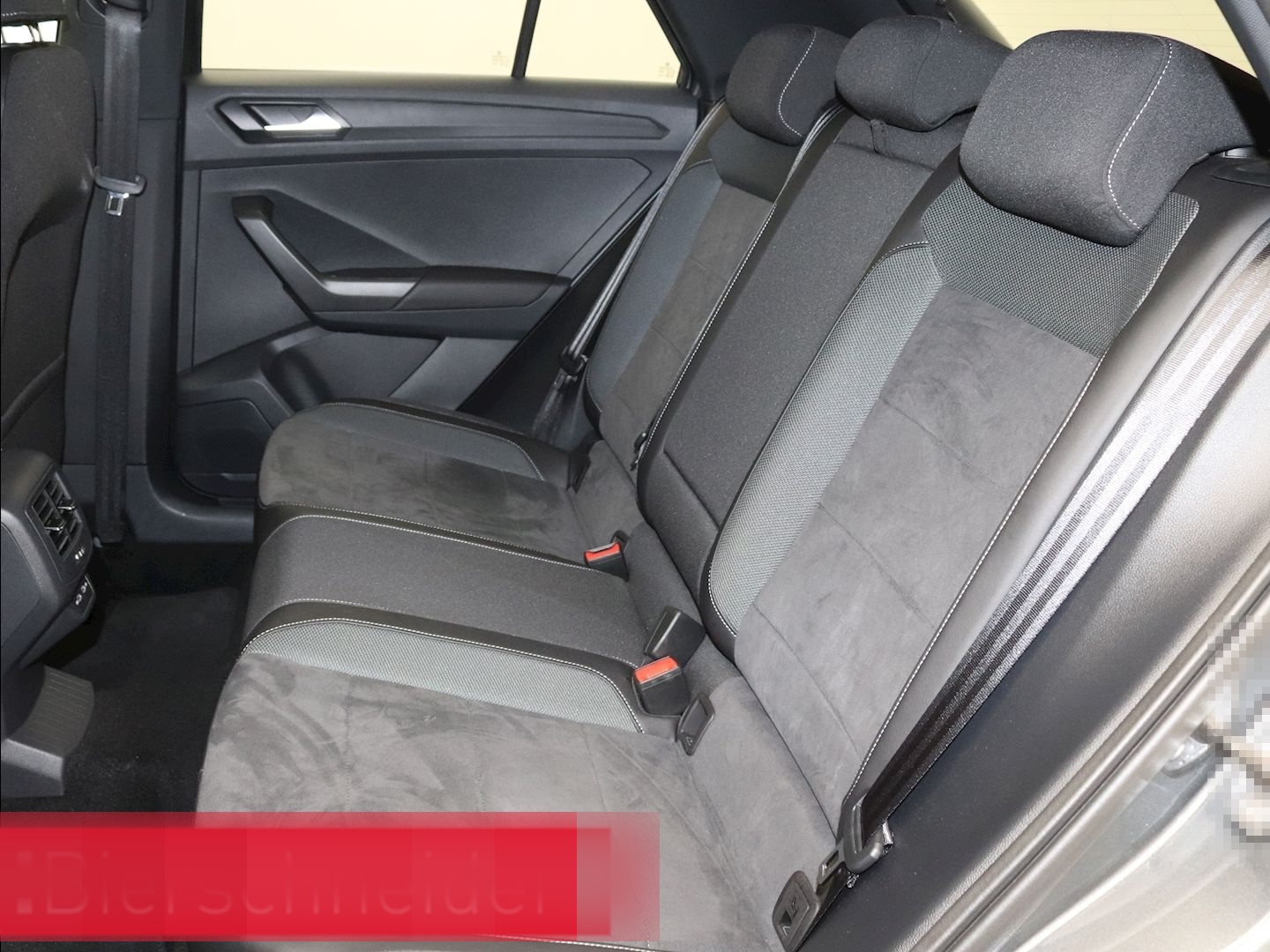 Volkswagen T-Roc 1.5 TSI DSG Black Style AHK NAVI KAMERA foto 13