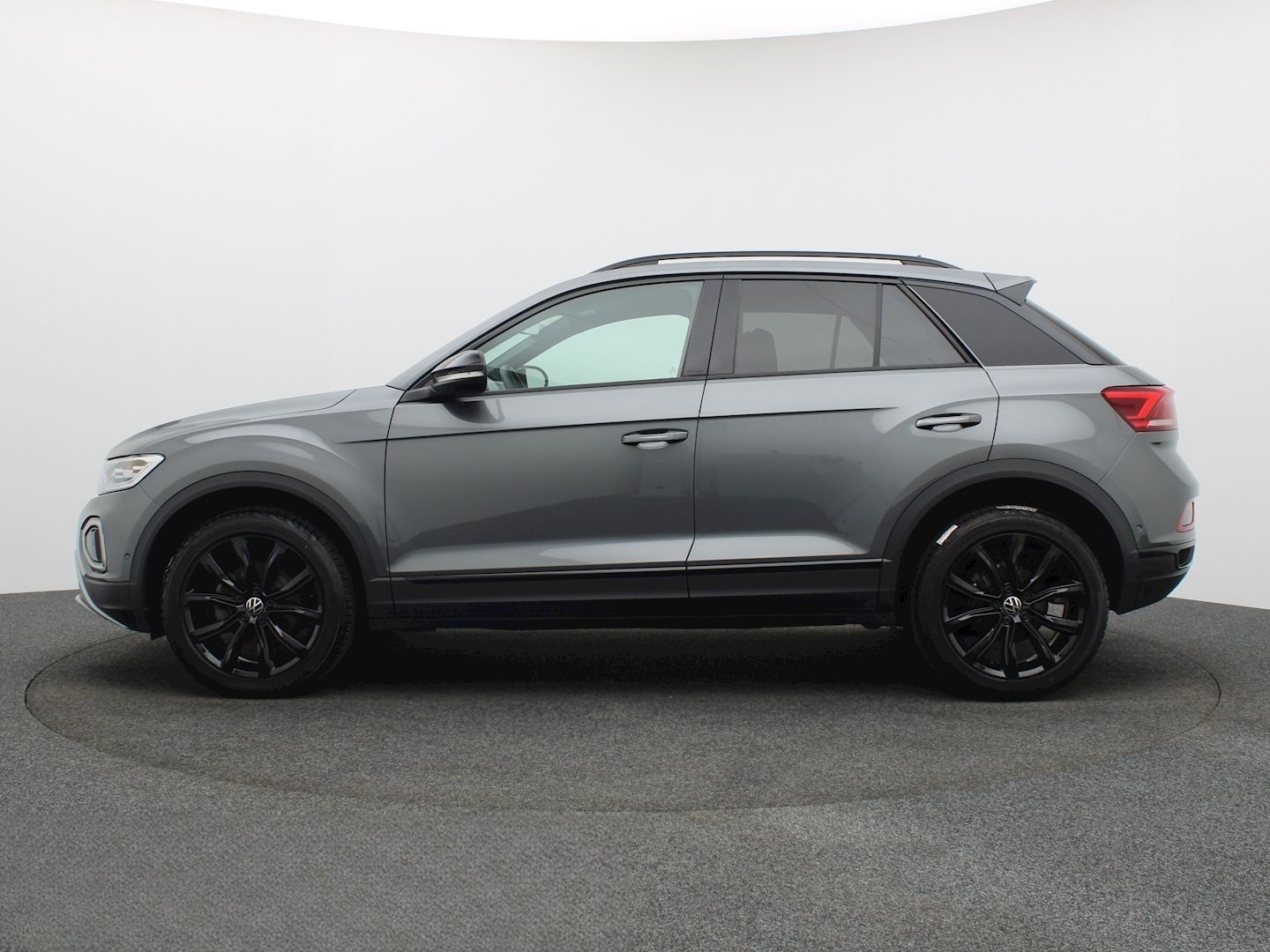Volkswagen T-Roc 1.5 TSI DSG Black Style AHK NAVI KAMERA foto 3