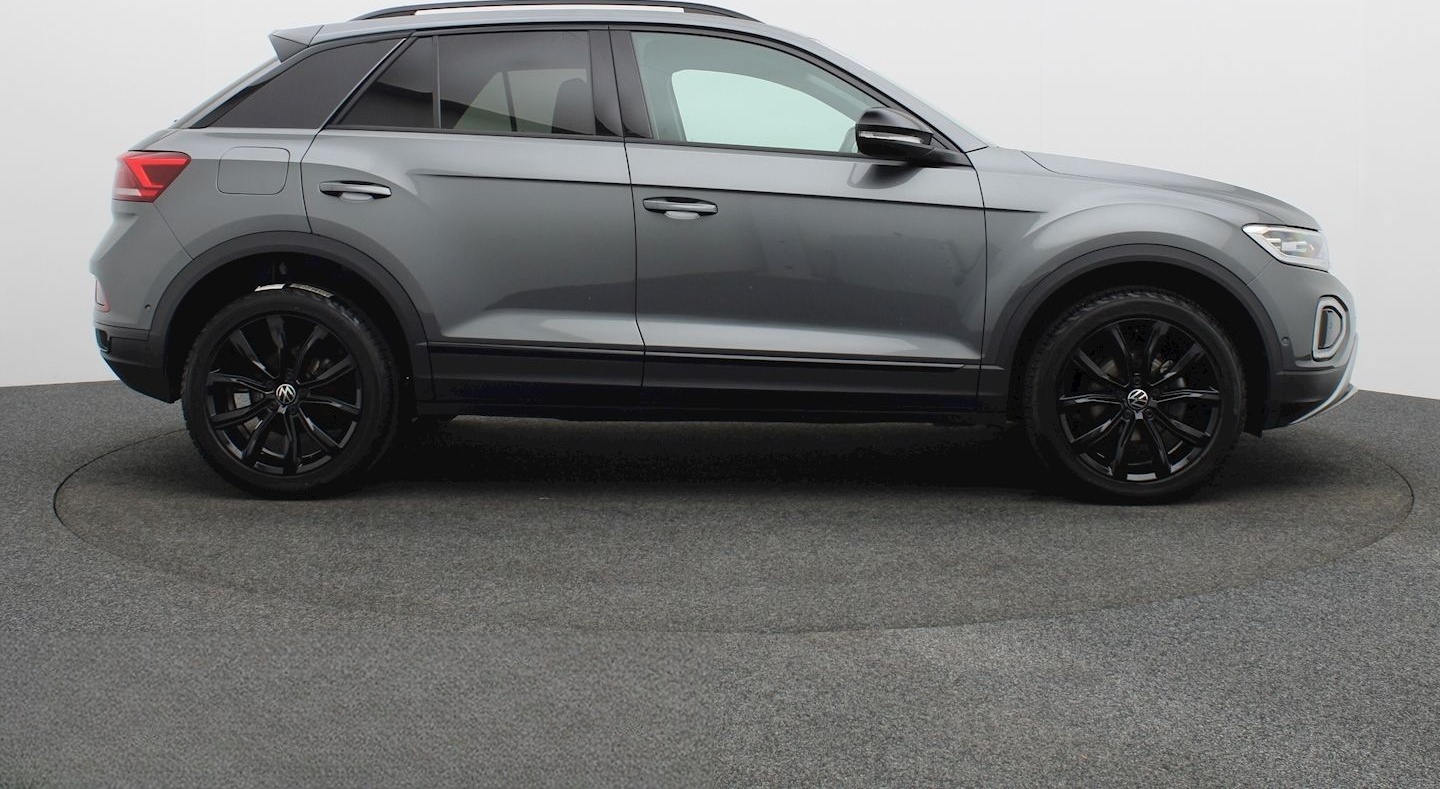 Volkswagen T-Roc 1.5 TSI DSG Black Style AHK NAVI KAMERA foto 8