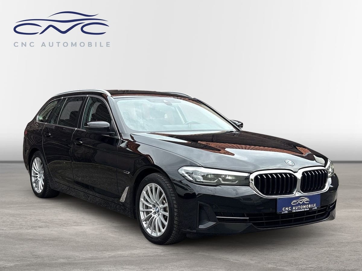 BMW 520 e Touring AHK Pano Kamera DisplayKey foto 3