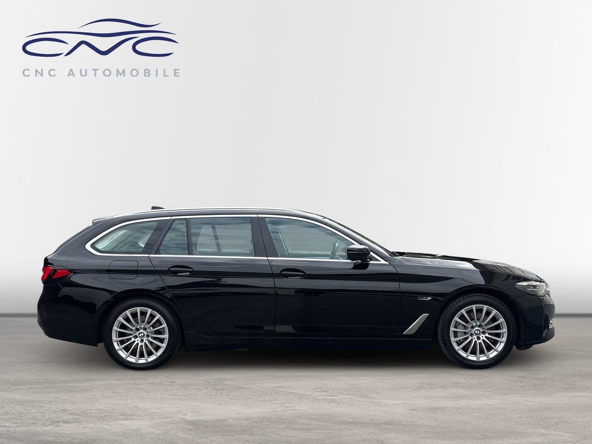 BMW 520 e Touring AHK Pano Kamera DisplayKey foto 4