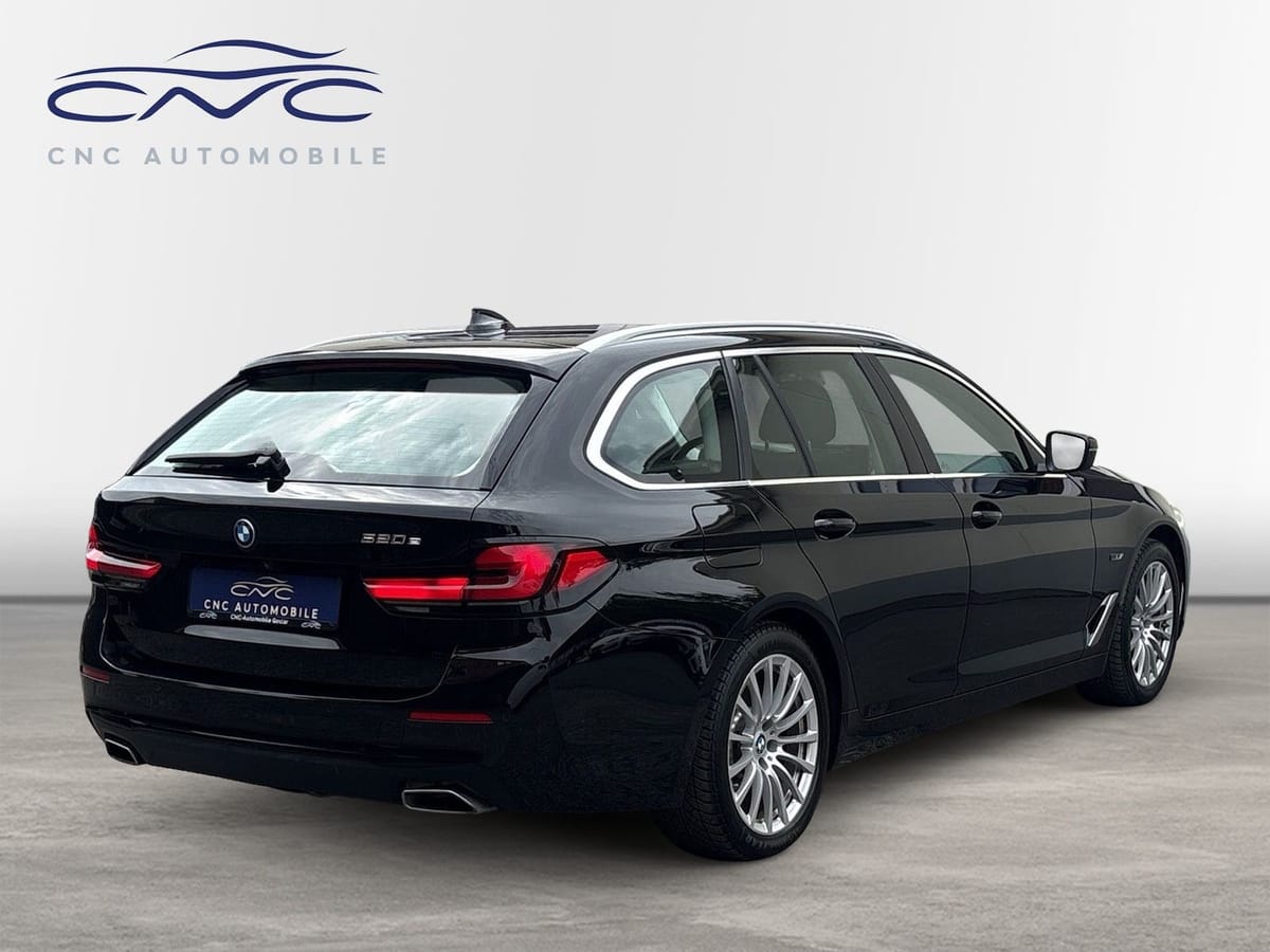BMW 520 e Touring AHK Pano Kamera DisplayKey foto 5