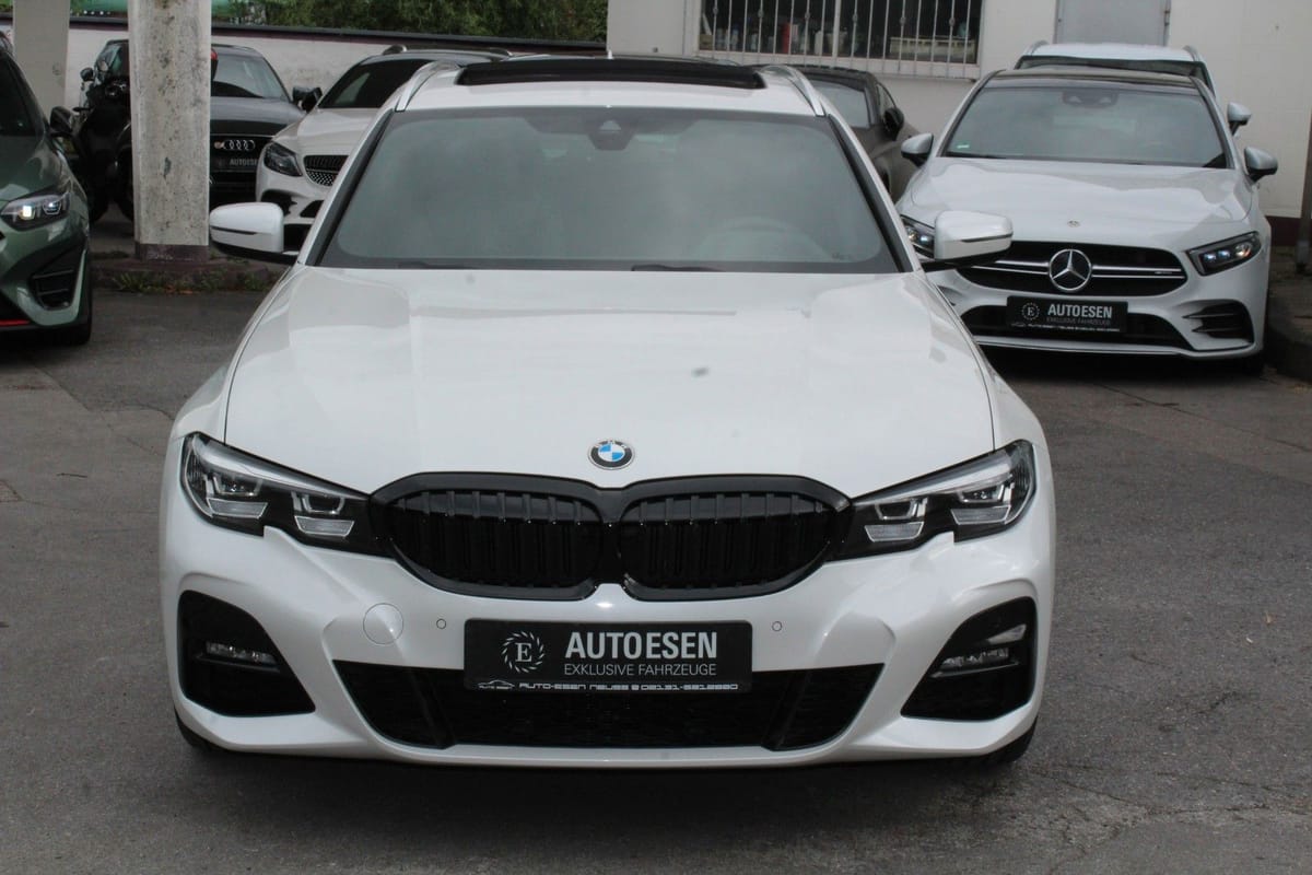 BMW 330e M-SPORTPAKET PANORAMA KAMERA HUD AHK foto 3