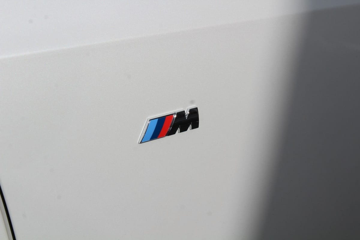 BMW 330e M-SPORTPAKET PANORAMA KAMERA HUD AHK foto 25