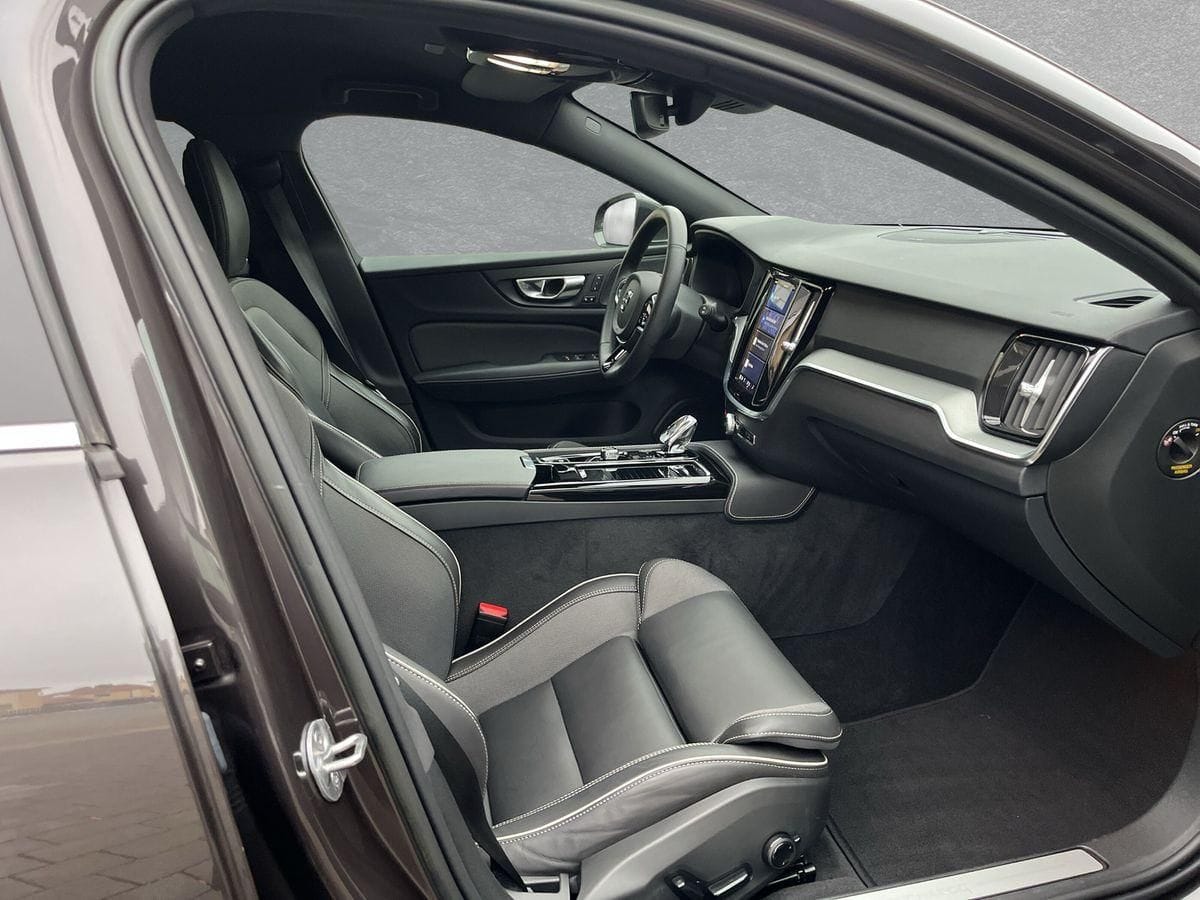 Volvo V60 T6 Plus Bright Plug-In Hybrid AWD AHK foto 5