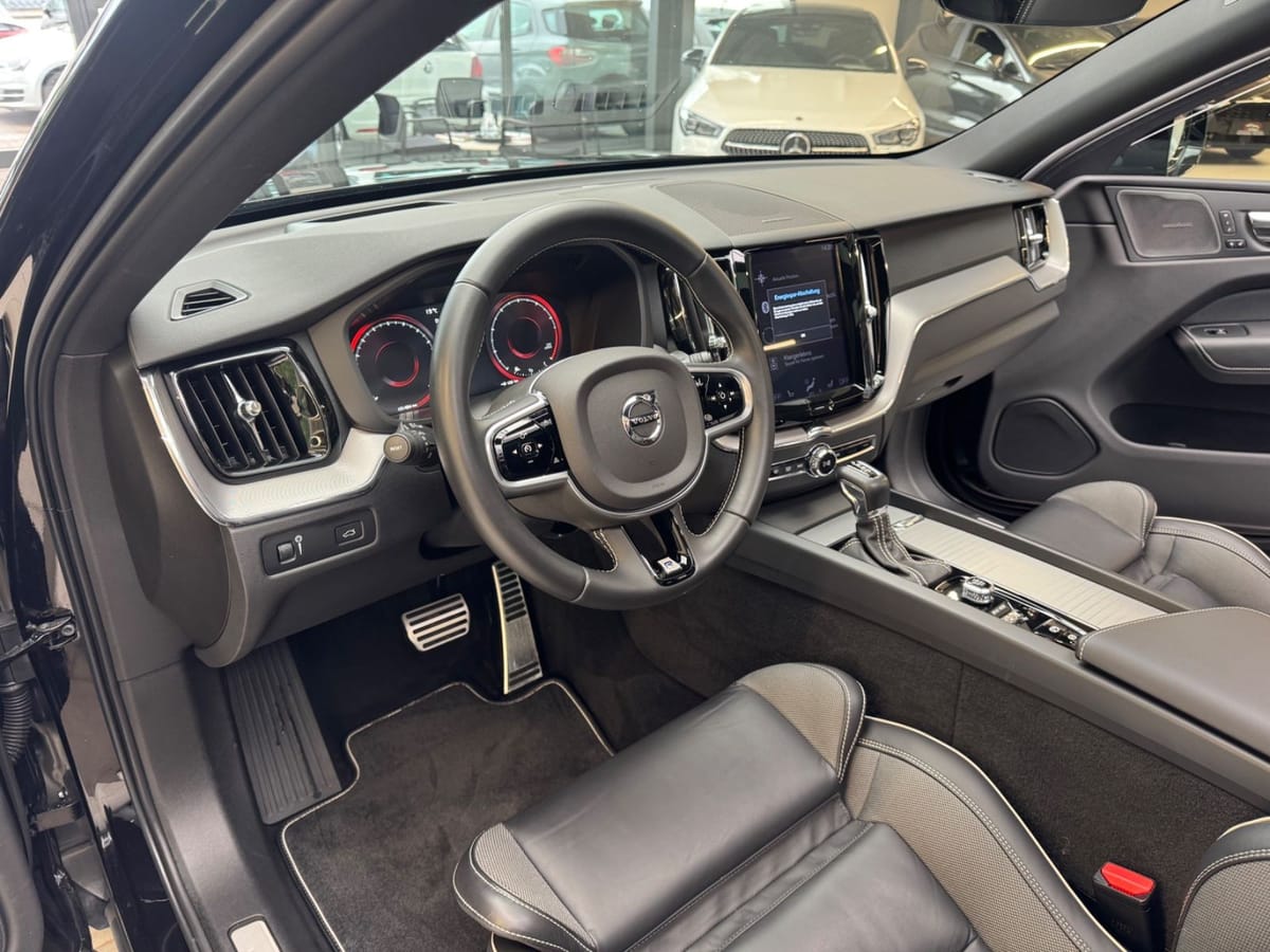 Volvo XC 60 XC60 R Design AWD foto 11