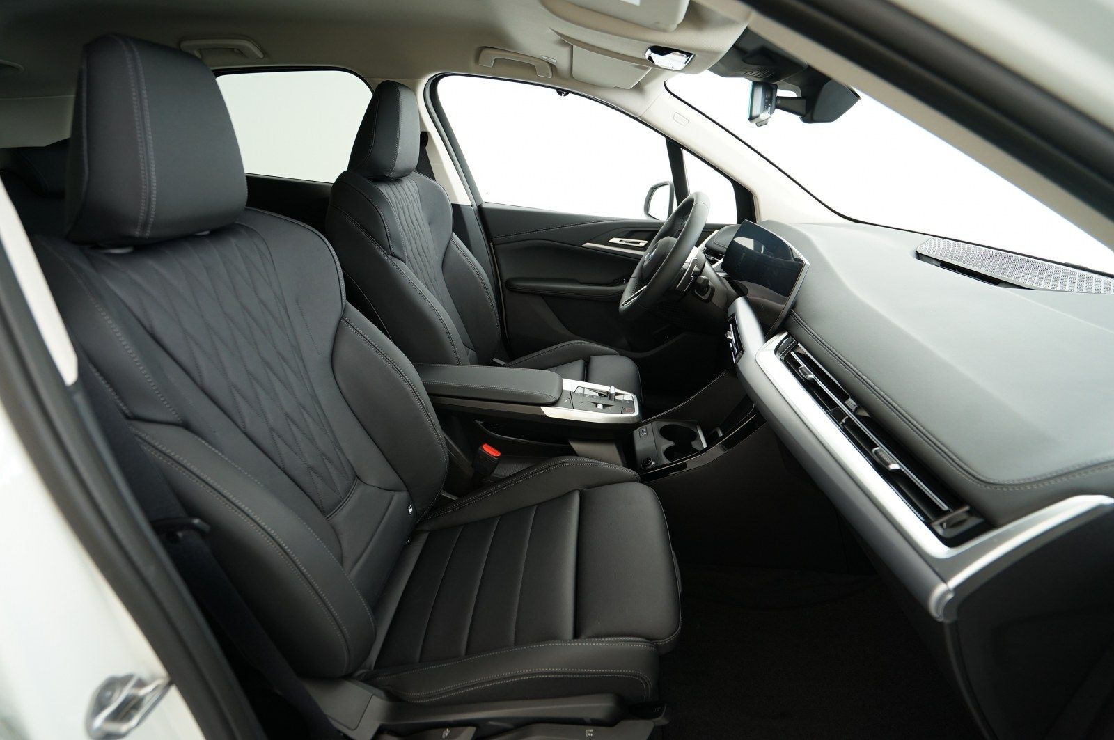 BMW 218i Active Tourer (Luxury-Line Navi LED AHK) foto 12