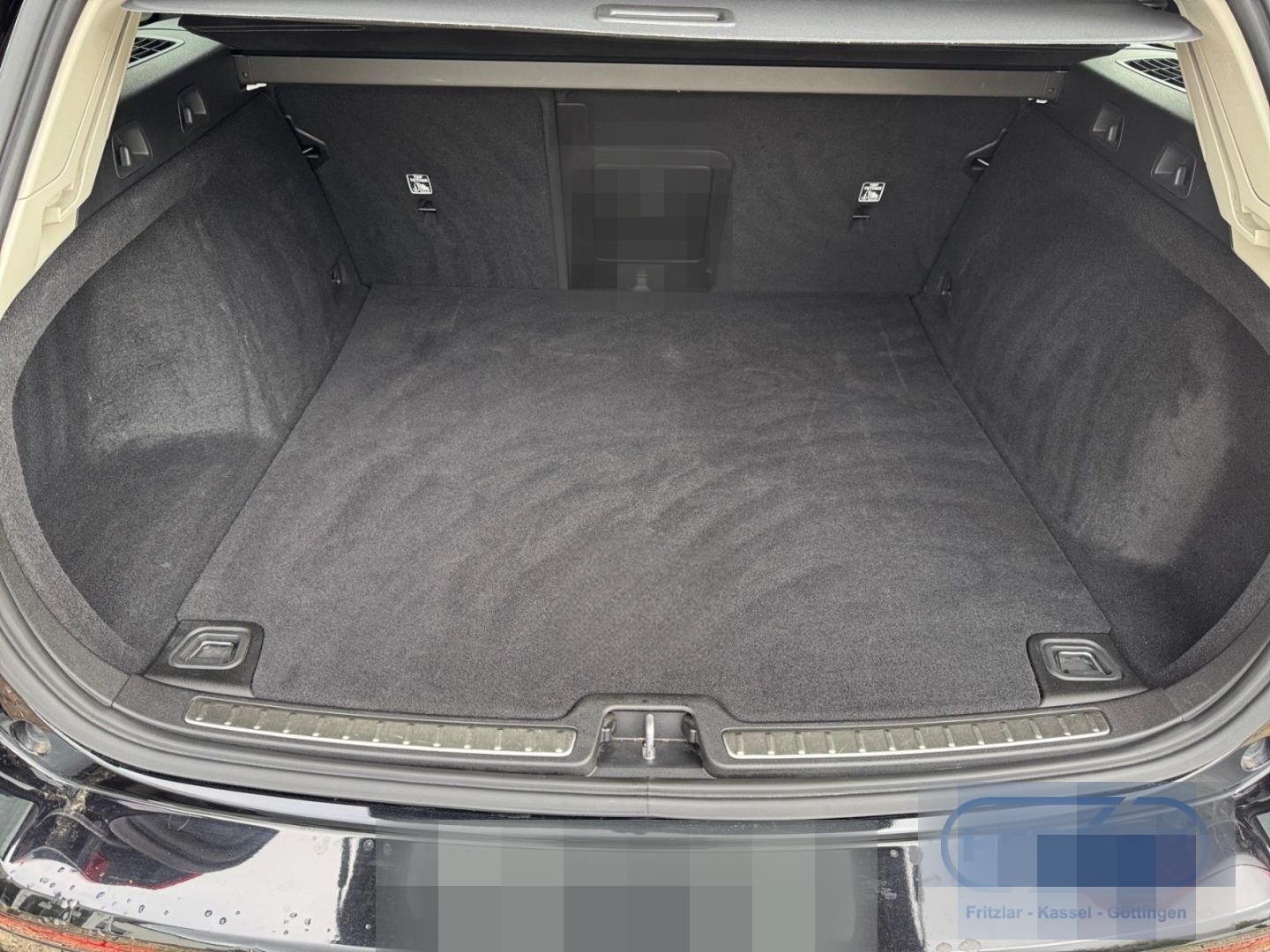 Volvo V60 T6 AWD Geartronic Momentum Business-Paket Na foto 12