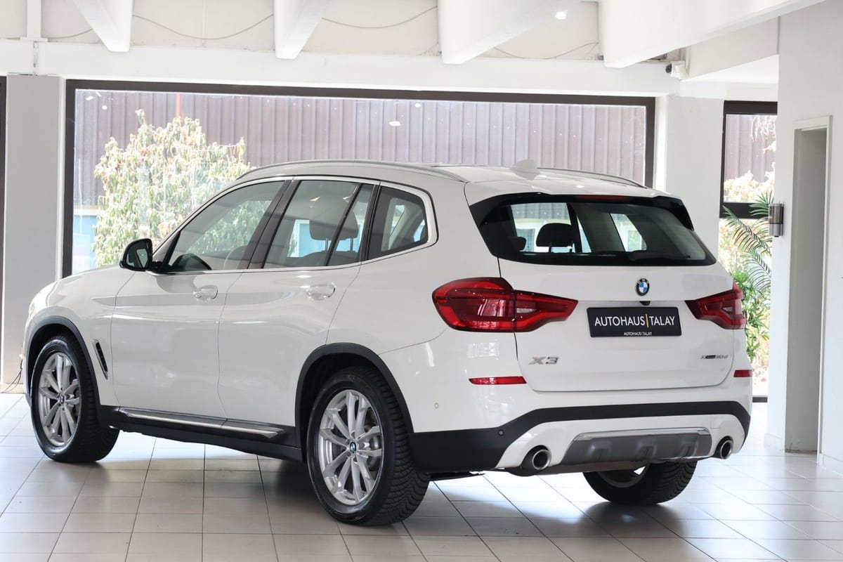 BMW X3 xDrive 30 d Luxury Line Pano HUD 360 foto 3