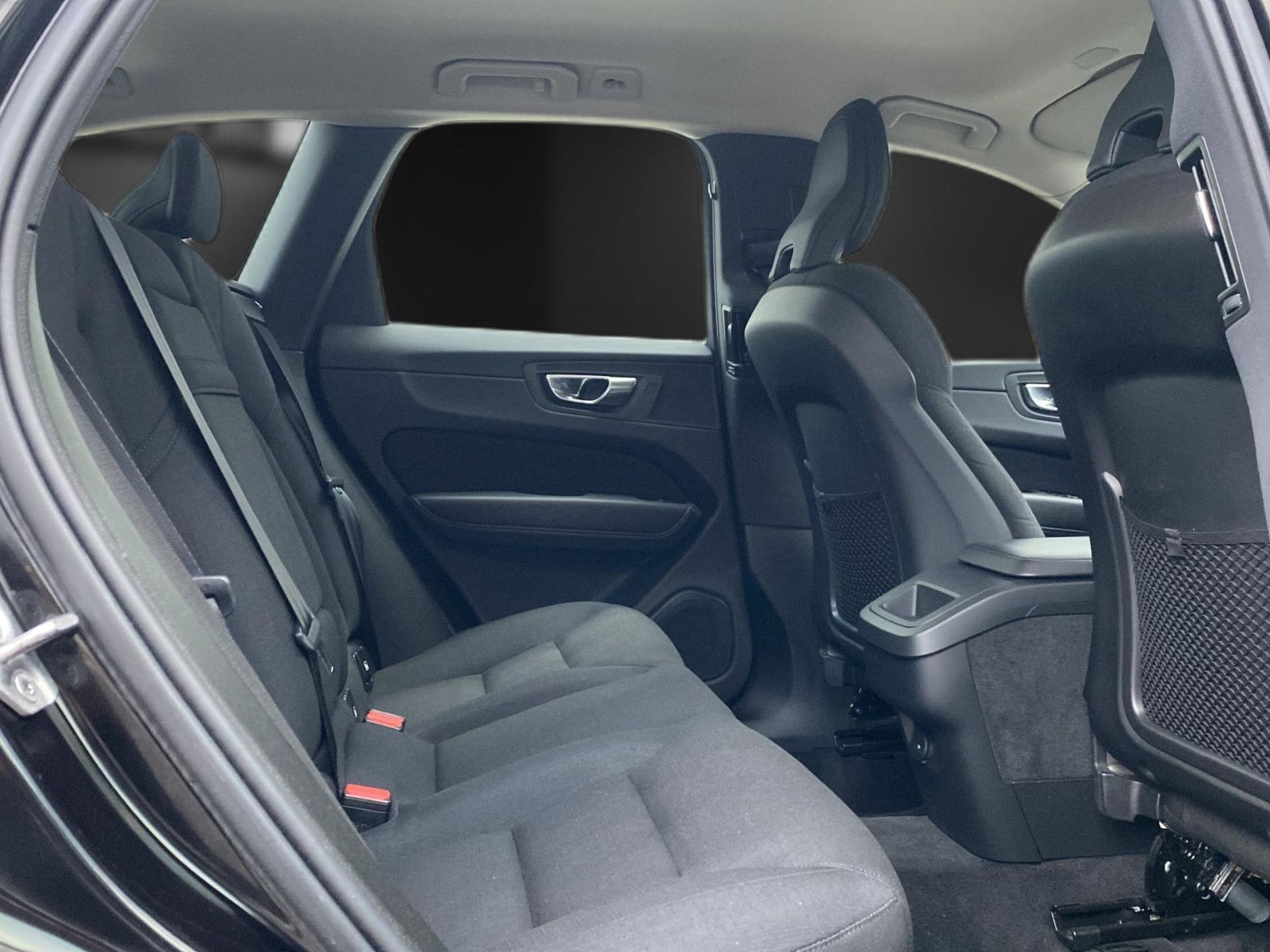 Volvo XC60 ALLRAD Hybrid VollLED*Navi*Kamera*DAB*1Hand foto 12