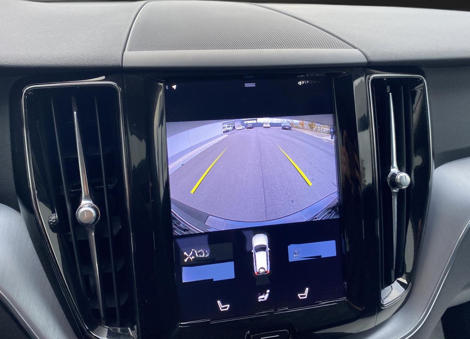 Volvo XC60 ALLRAD Hybrid VollLED*Navi*Kamera*DAB*1Hand foto 15