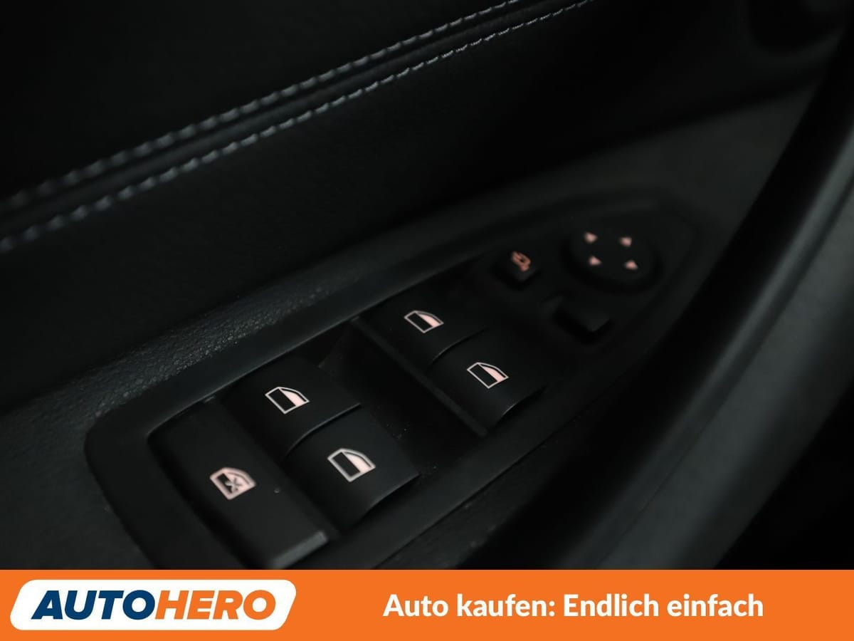 BMW X1 sDrive 20i M Sport Aut. NAVI LED ACC CAM PDC foto 24