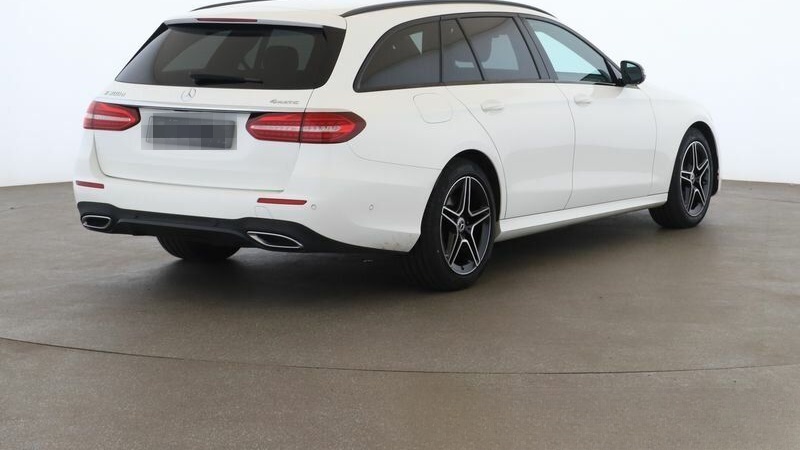 Mercedes-Benz E 300 d 4M T AMG SD AHK Night ParkSpgl RFK TotWi foto 3