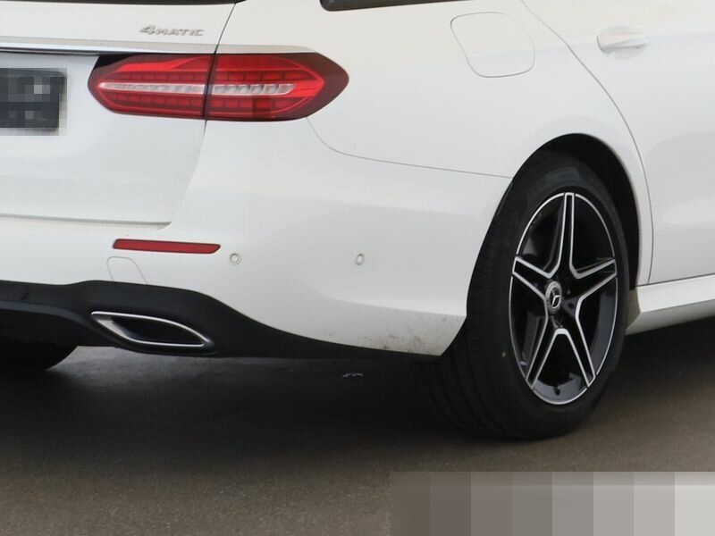 Mercedes-Benz E 300 d 4M T AMG SD AHK Night ParkSpgl RFK TotWi foto 4