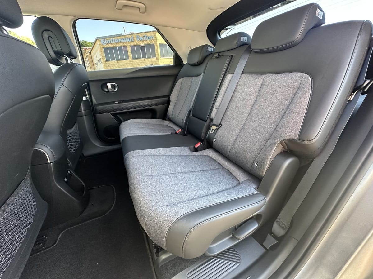 Hyundai Ioniq 5 Techniq 4WD PIXEL ACC BOSE WÄMPU 77,4KWh foto 13