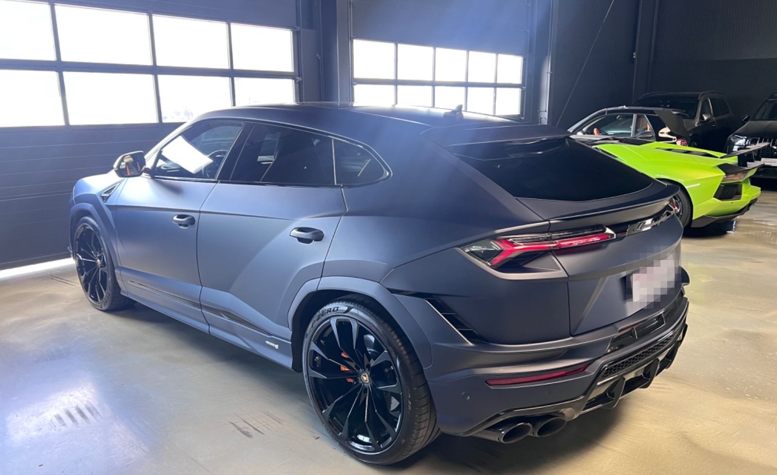 Lamborghini Urus S BIG CARBON/BI-COLOR ORANGE/MAGNO/Prod2024 foto 5