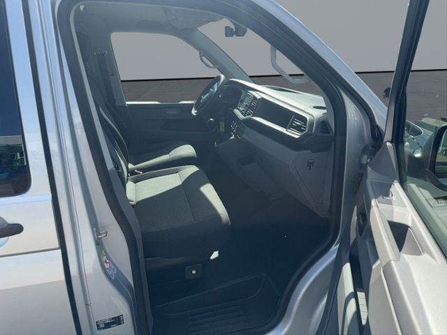 Volkswagen Transporter T6.1 Kombi  Motor: 2,0 l TDI SCR 110 foto 15