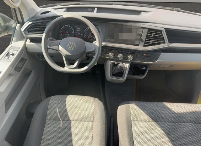 Volkswagen Transporter T6.1 Kombi  Motor: 2,0 l TDI SCR 110 foto 18