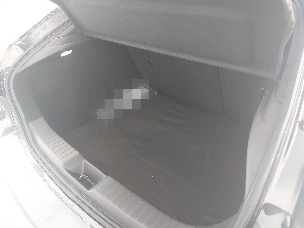 Mazda 3 Exclusive-Line 2.0i X MATRIX+BOSE+KEYLESS+KAME foto 16
