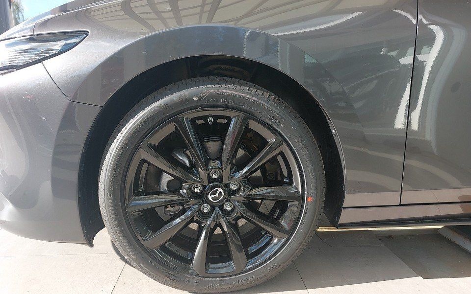 Mazda 3 Exclusive-Line 2.0i X MATRIX+BOSE+KEYLESS+KAME foto 21