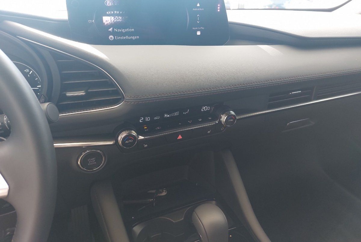 Mazda 3 Exclusive-Line 2.0i X MATRIX+BOSE+KEYLESS+KAME foto 10
