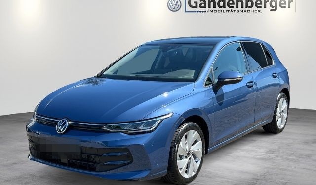 Volkswagen Golf VIII Lim. Life 1.5 TSI 116 PS 6-Gang foto 2