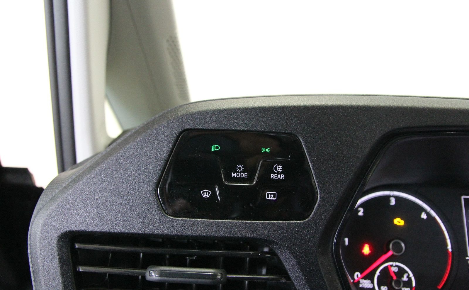 Volkswagen Caddy 4Motion / Navi/ AHK/ 5-Sitze/61tkm foto 14