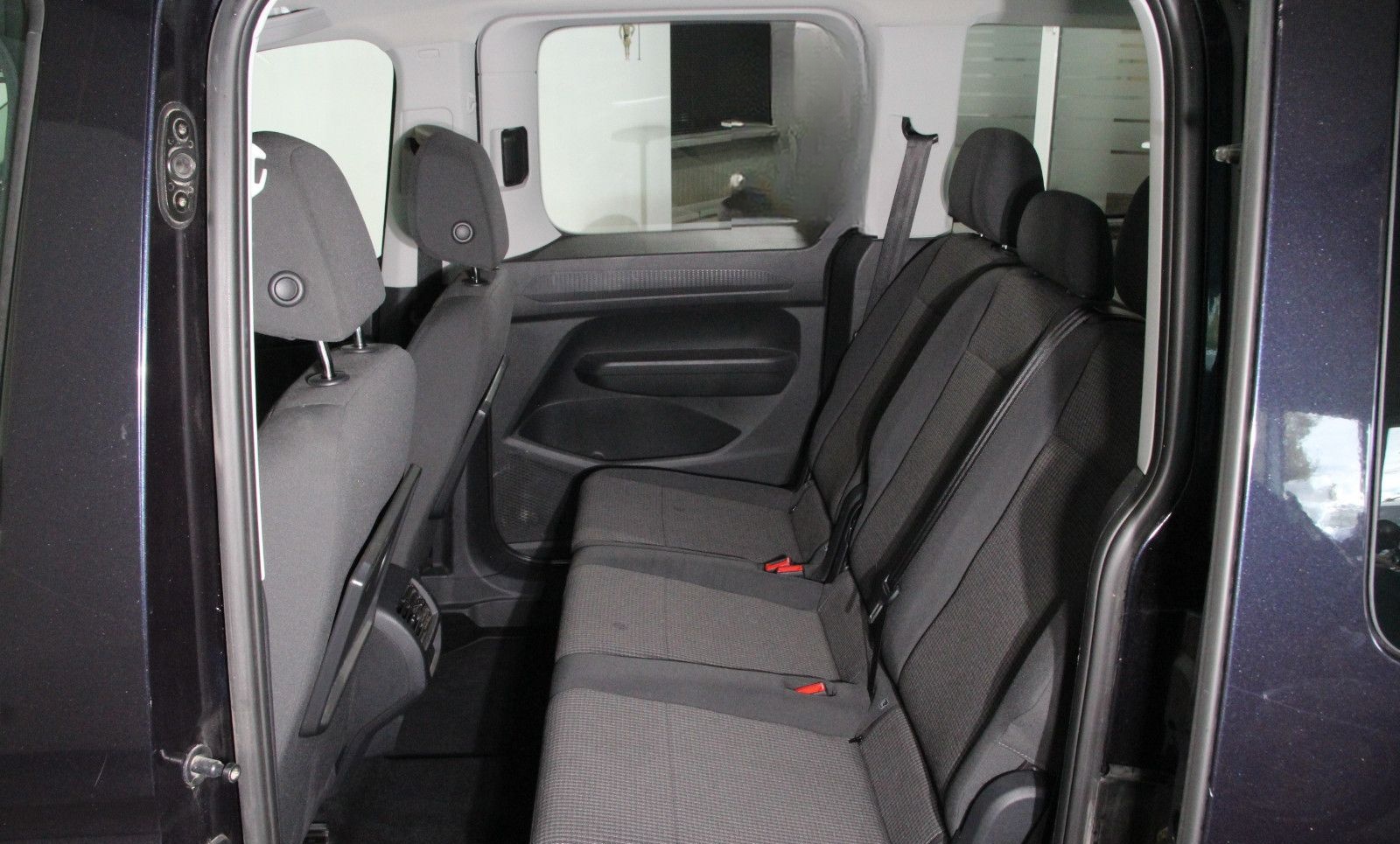 Volkswagen Caddy 4Motion / Navi/ AHK/ 5-Sitze/61tkm foto 18
