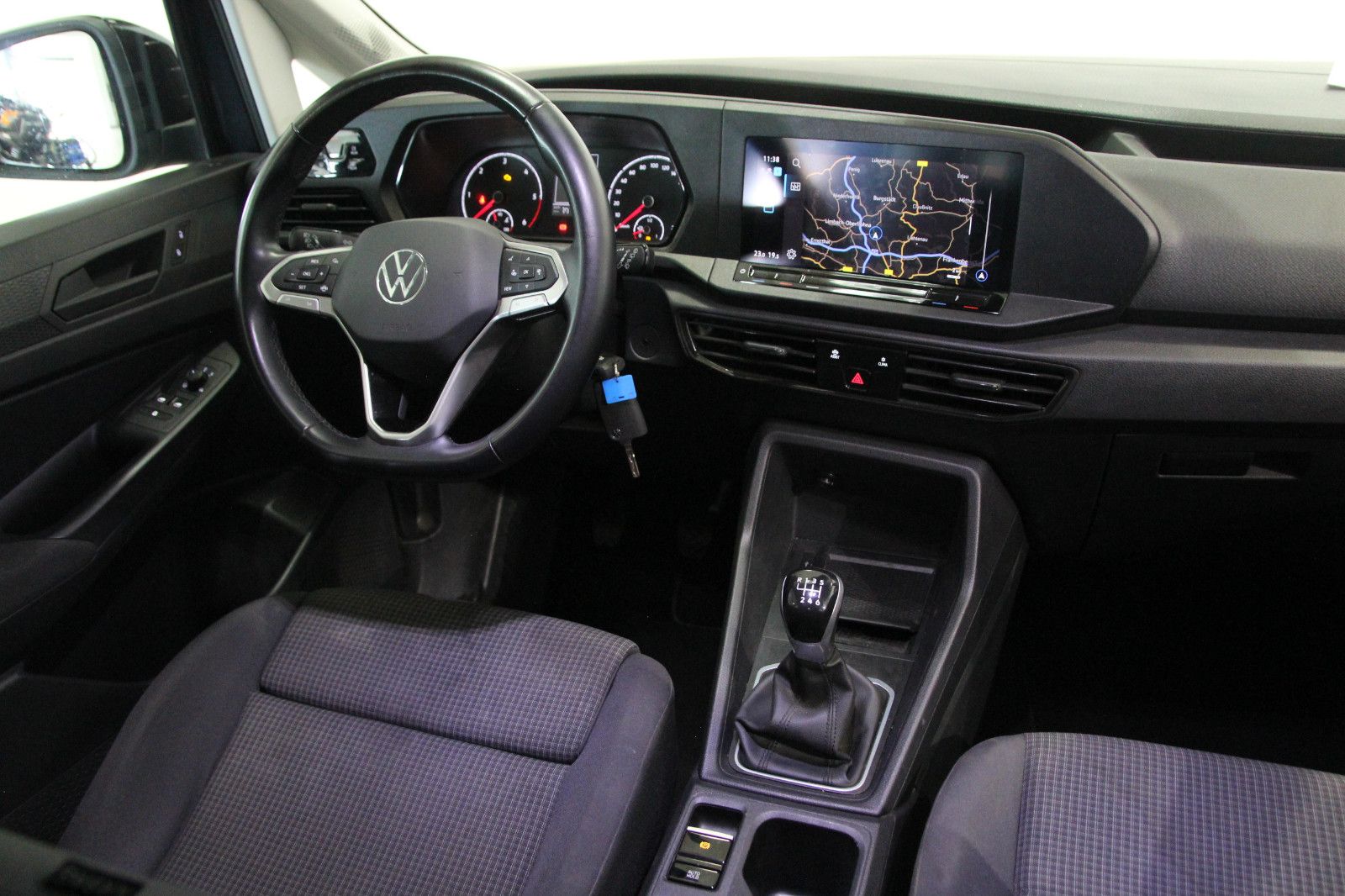 Volkswagen Caddy 4Motion / Navi/ AHK/ 5-Sitze/61tkm foto 10