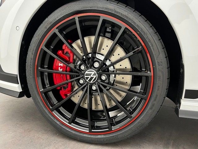 Volkswagen Golf 8 GTI Clubsport PerformancePano270AkraTitan foto 12