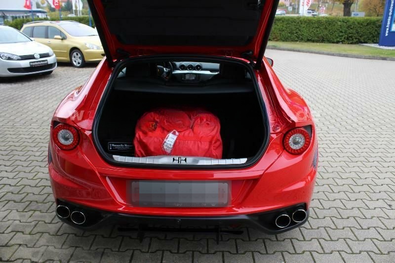 Ferrari FF  V12 +4x4  + 1 Hand +... nur 25867 Kilometer! foto 19
