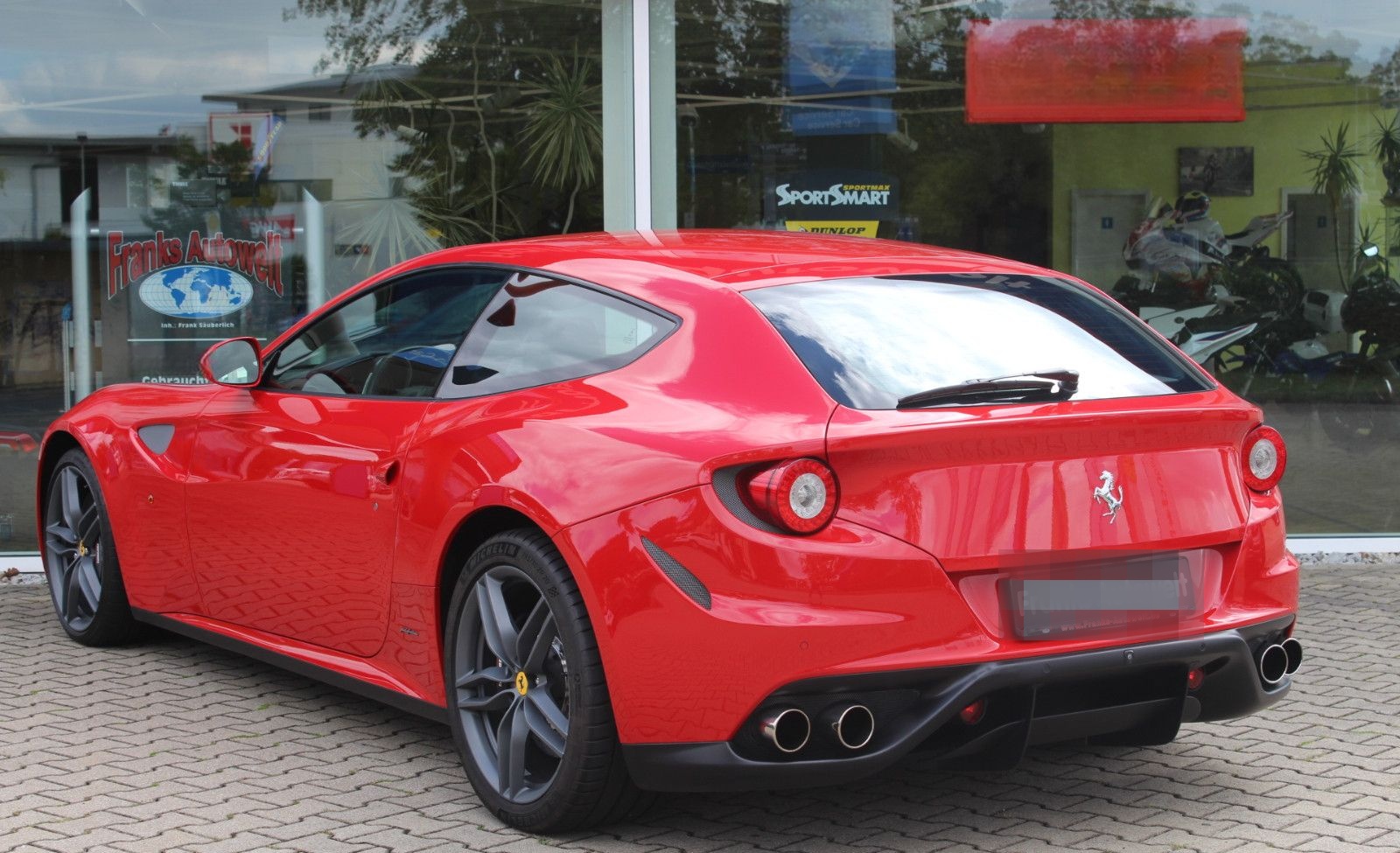 Ferrari FF  V12 +4x4  + 1 Hand +... nur 25867 Kilometer! foto 8