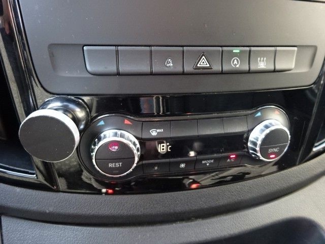 Mercedes-Benz Vito Mixto 124 CDI 4x4 lang LED Distronic foto 14