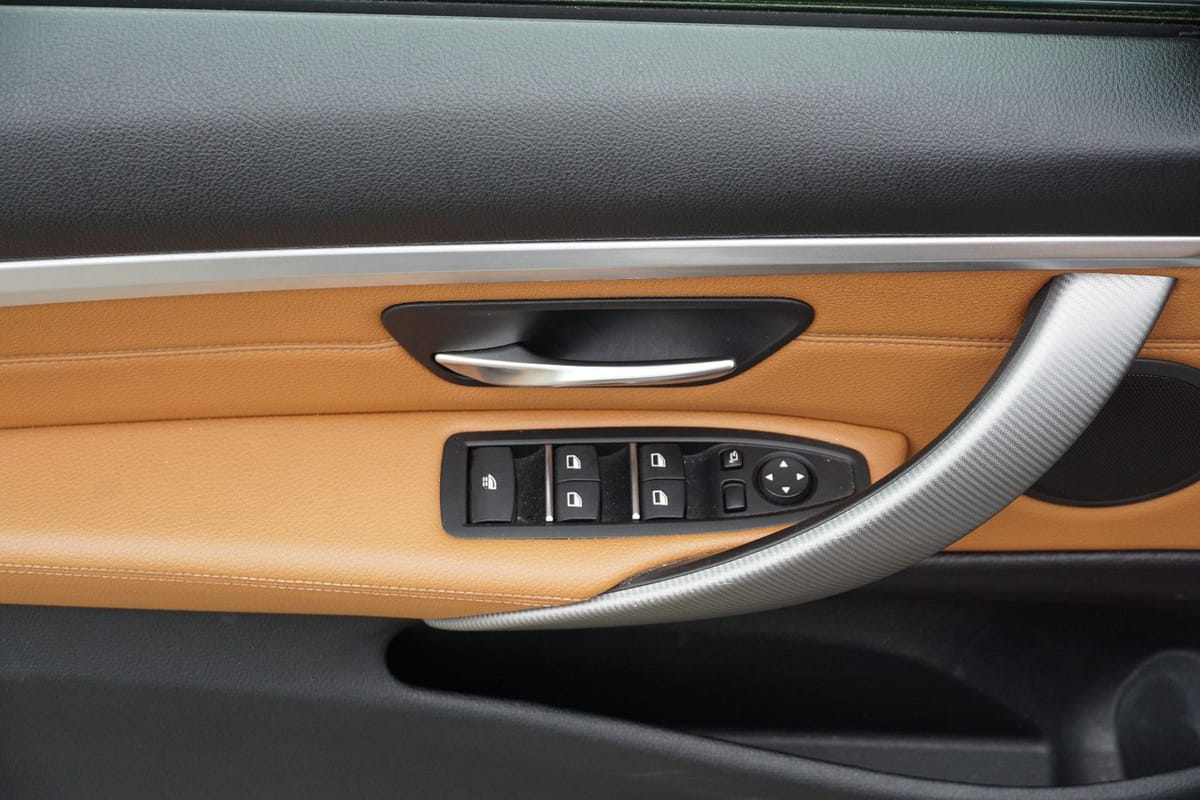 BMW 440 i xDrive Cabrio Sport Line 326PS Nackenheiz foto 21