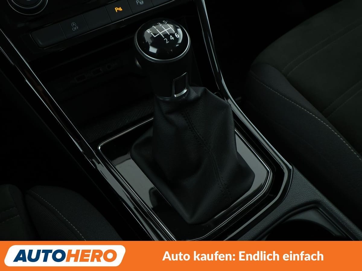 Volkswagen Touran 2.0 TDI Highline BMT*NAVI*LED*ACC* foto 25