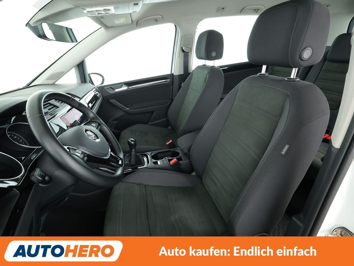 Volkswagen Touran 2.0 TDI Highline BMT*NAVI*LED*ACC* foto 10