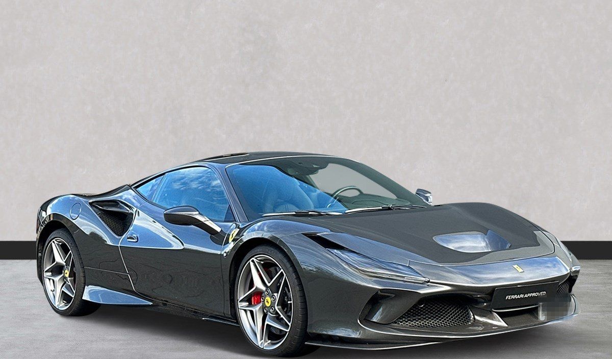 Ferrari F8 Tributo *Karbon*AFS*Kamera*Carplay* foto 4