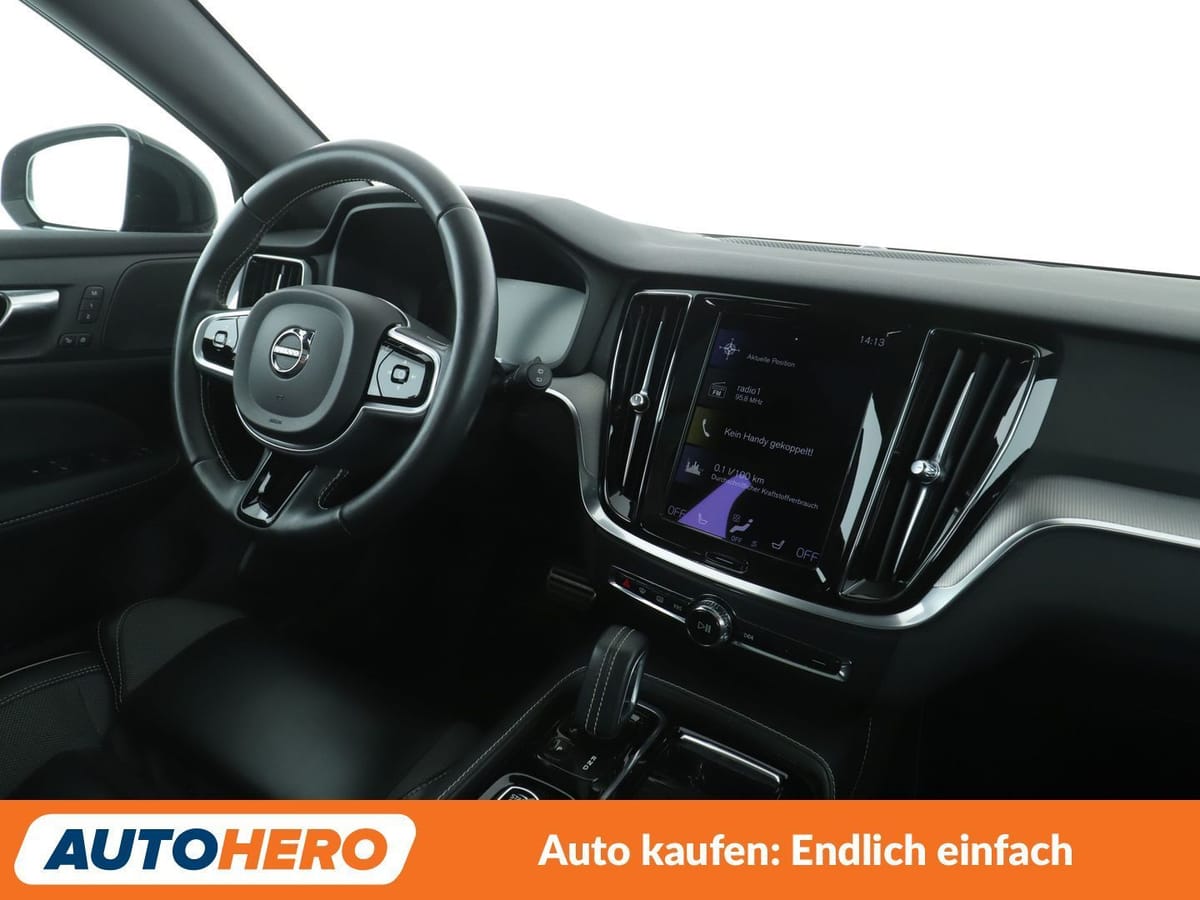 Volvo V60 2.0 T6 Plug-in Hybrid R Design AWD Aut. NAVI foto 13