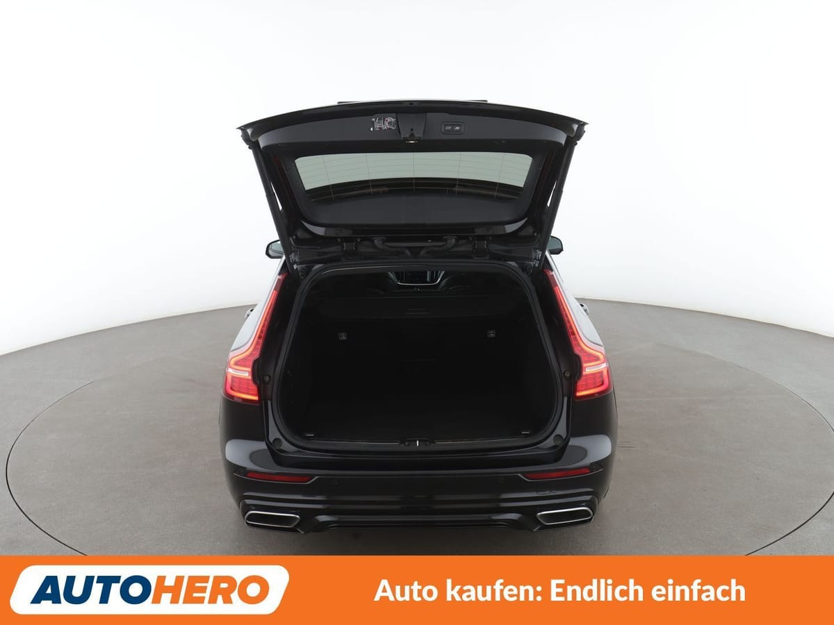 Volvo V60 2.0 T6 Plug-in Hybrid R Design AWD Aut. NAVI foto 17