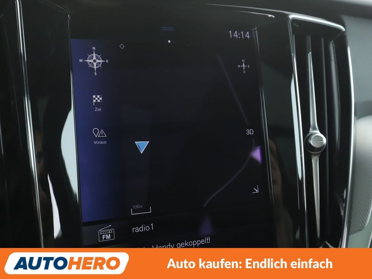 Volvo V60 2.0 T6 Plug-in Hybrid R Design AWD Aut. NAVI foto 22